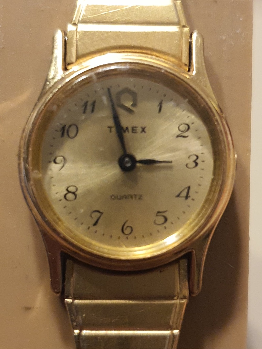 🦋10/$20🦋 Vtg Timex Q Goldtone Stainless Steel Women's Watch